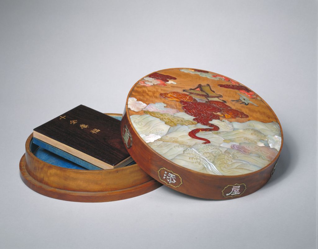 图片[2]-Sandalwood Treasure Inlaid Round Box-China Archive